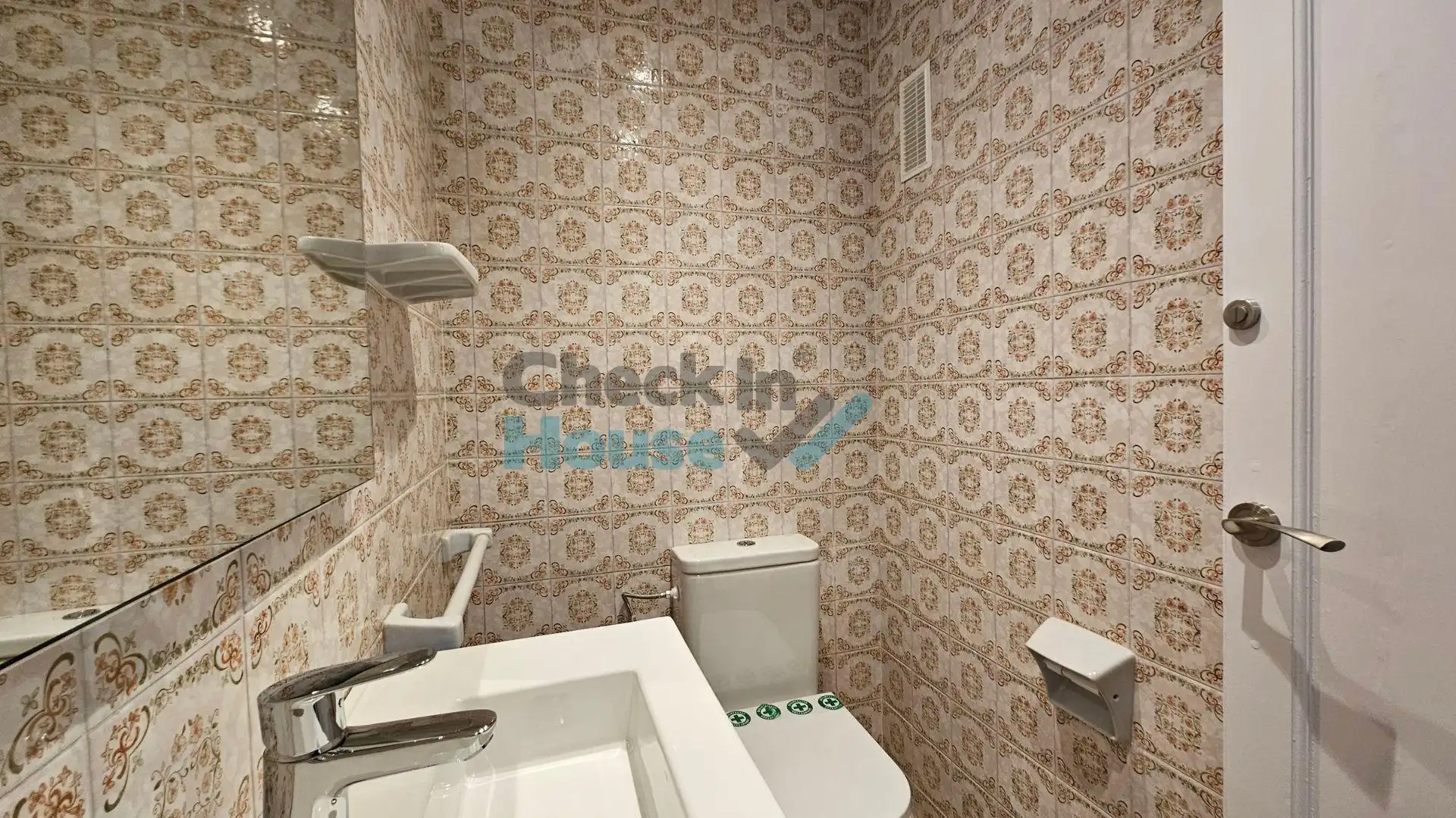 Badezimmer von Wohnungen zum Verkauf in Sant Feliu de Guíxols mit Heizung