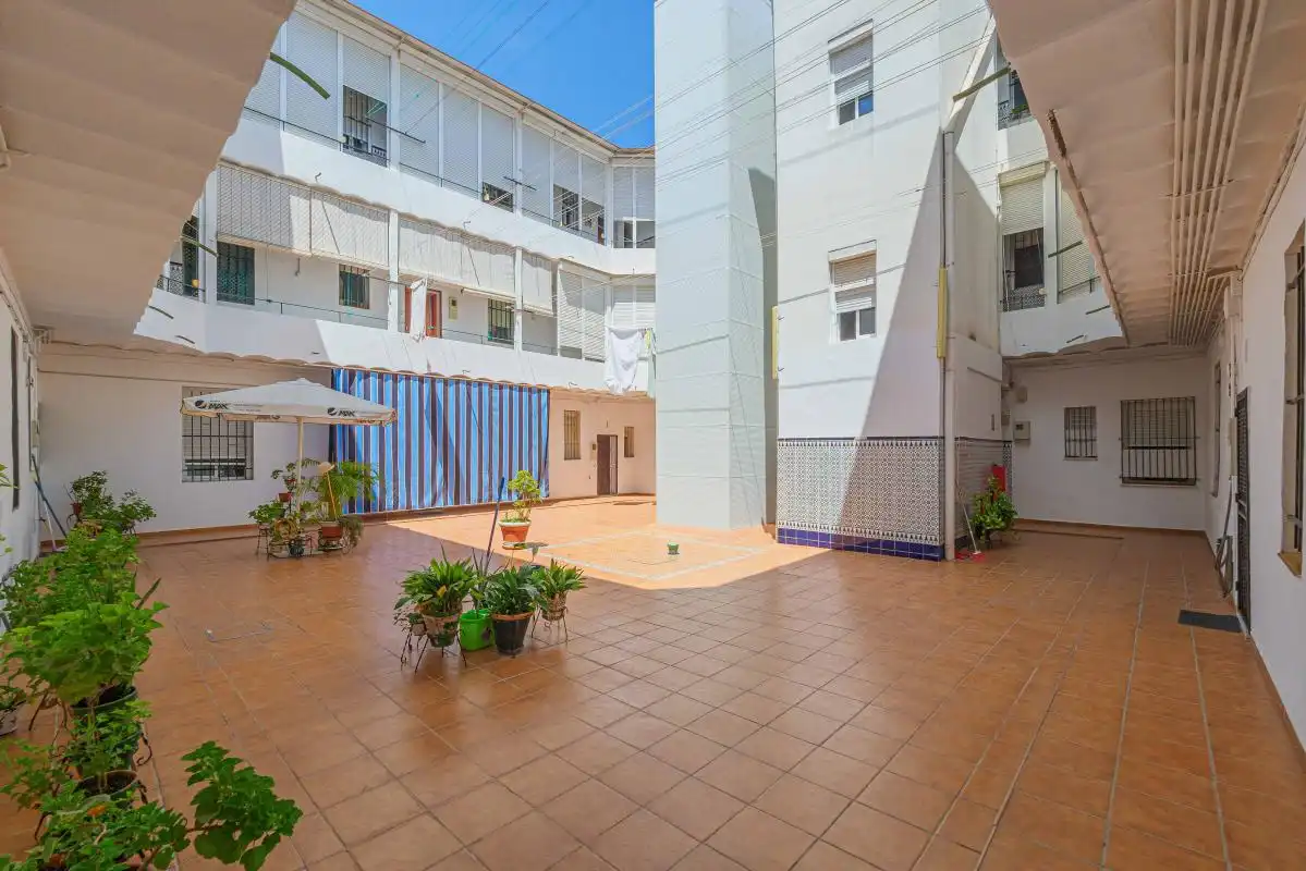 Exterior view of Flat for sale in Sevilla  with Air Conditioner and Heating