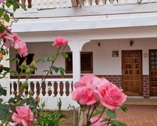 Vista exterior de Casa o xalet en venda en Teror amb Jardí privat, Terrassa i Balcó