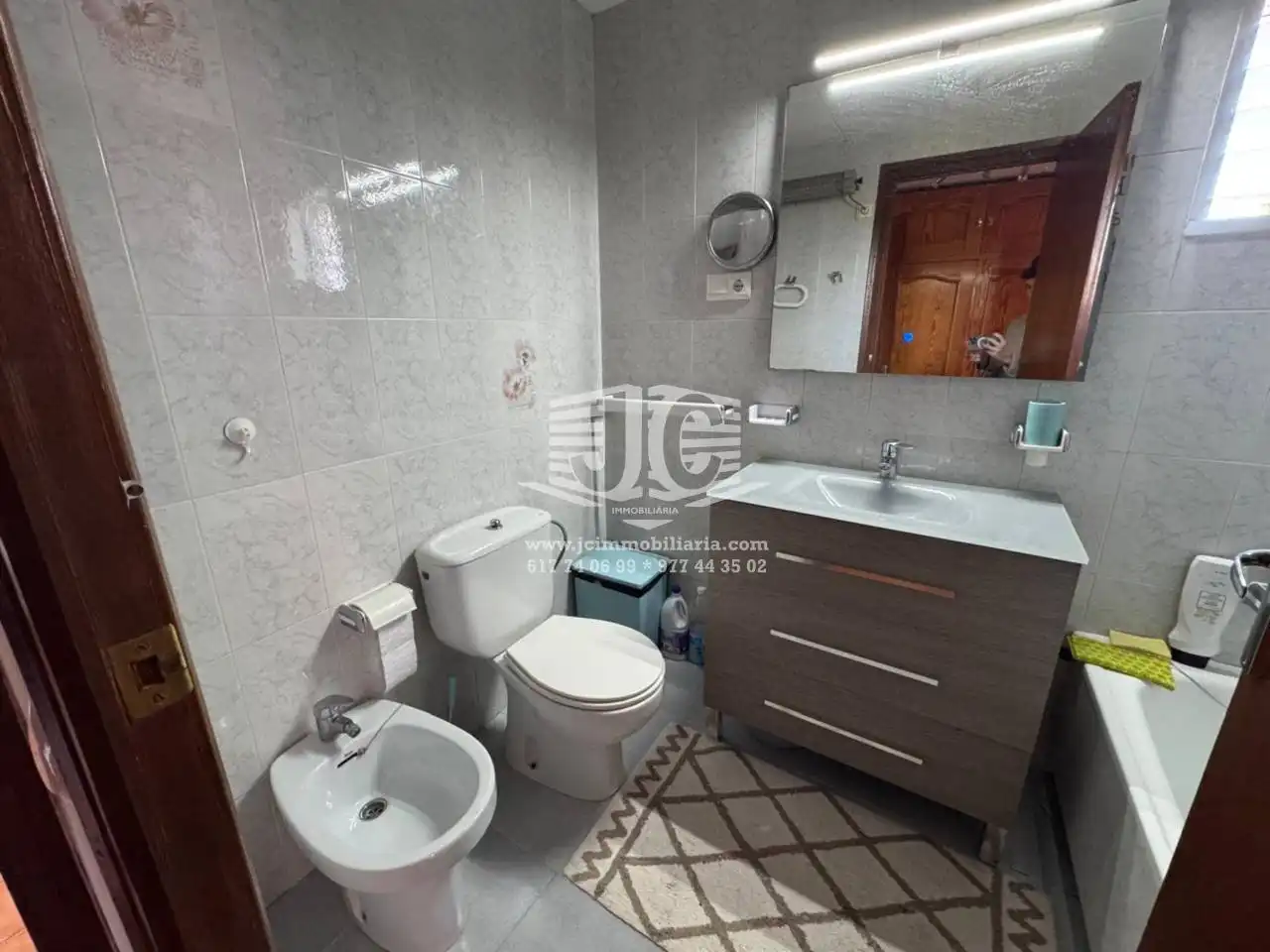 Bany de Casa o xalet en venda en Tortosa amb Aire condicionat, Jardí privat i Parquet