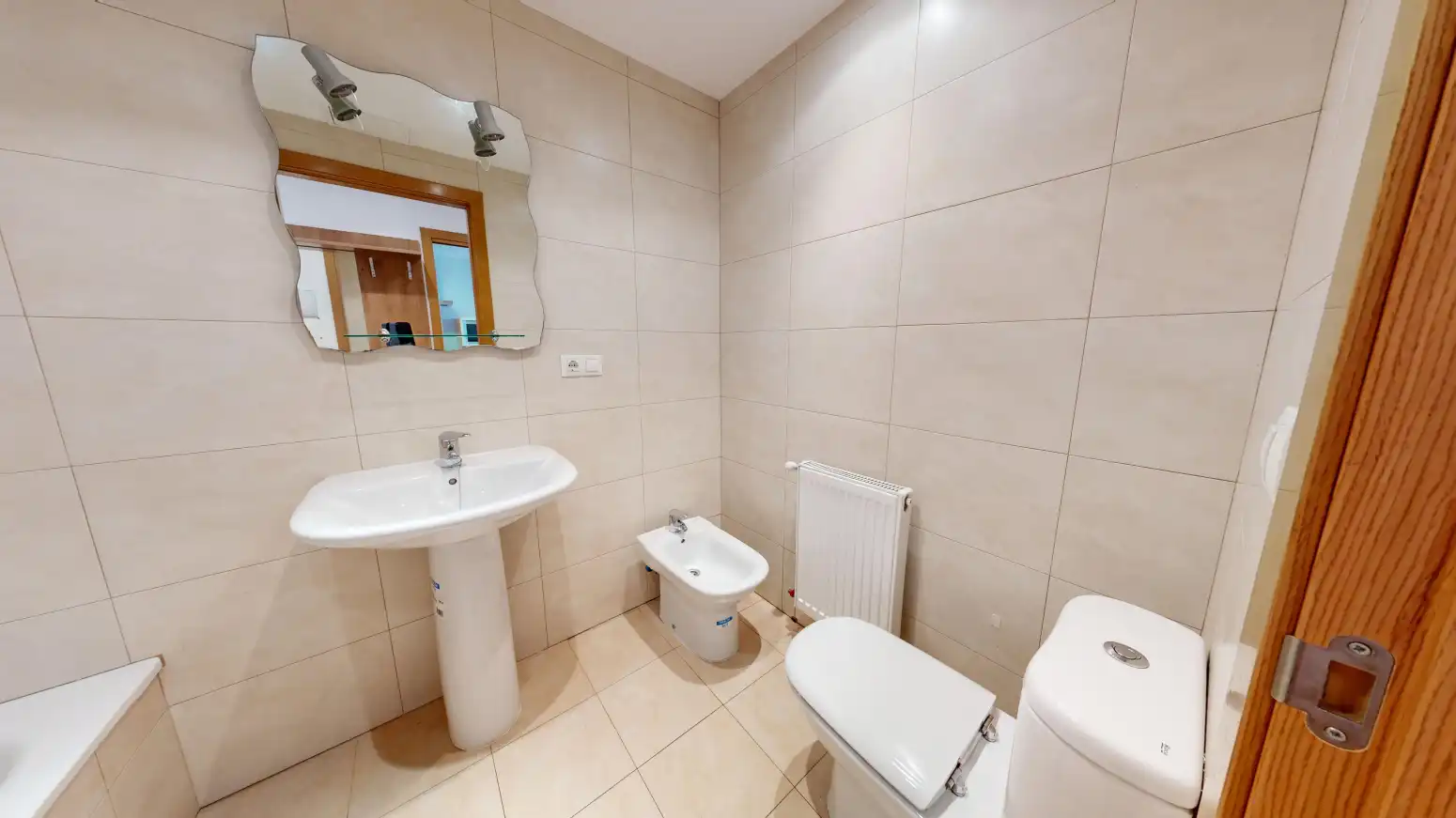 Baño de Piso en venta en Caparroso con Calefacción, Parquet y Trastero