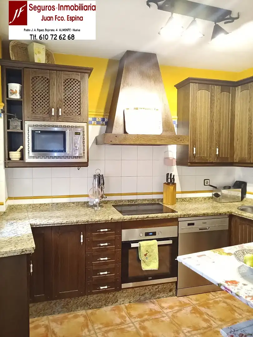Küche von Haus oder Chalet zum Verkauf in Almonte mit Klimaanlage, Heizung und Terrasse