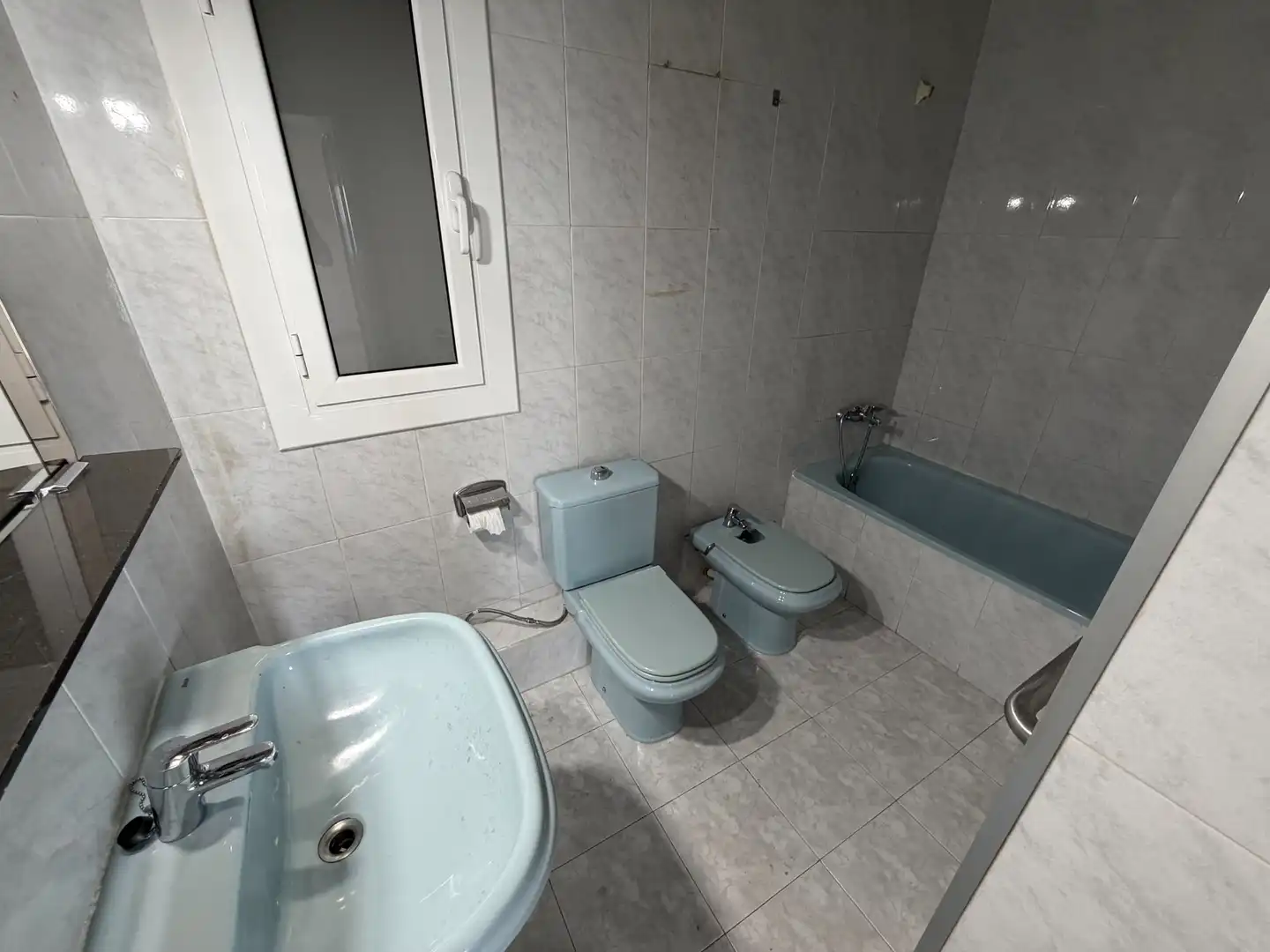 Piso con terraza en venta en Avinguda del Maresme 451, imagen 30