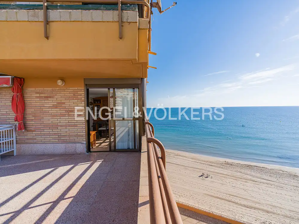 Flat with lift for sale in Avenida San Bartolome Tir 53, imagen 8