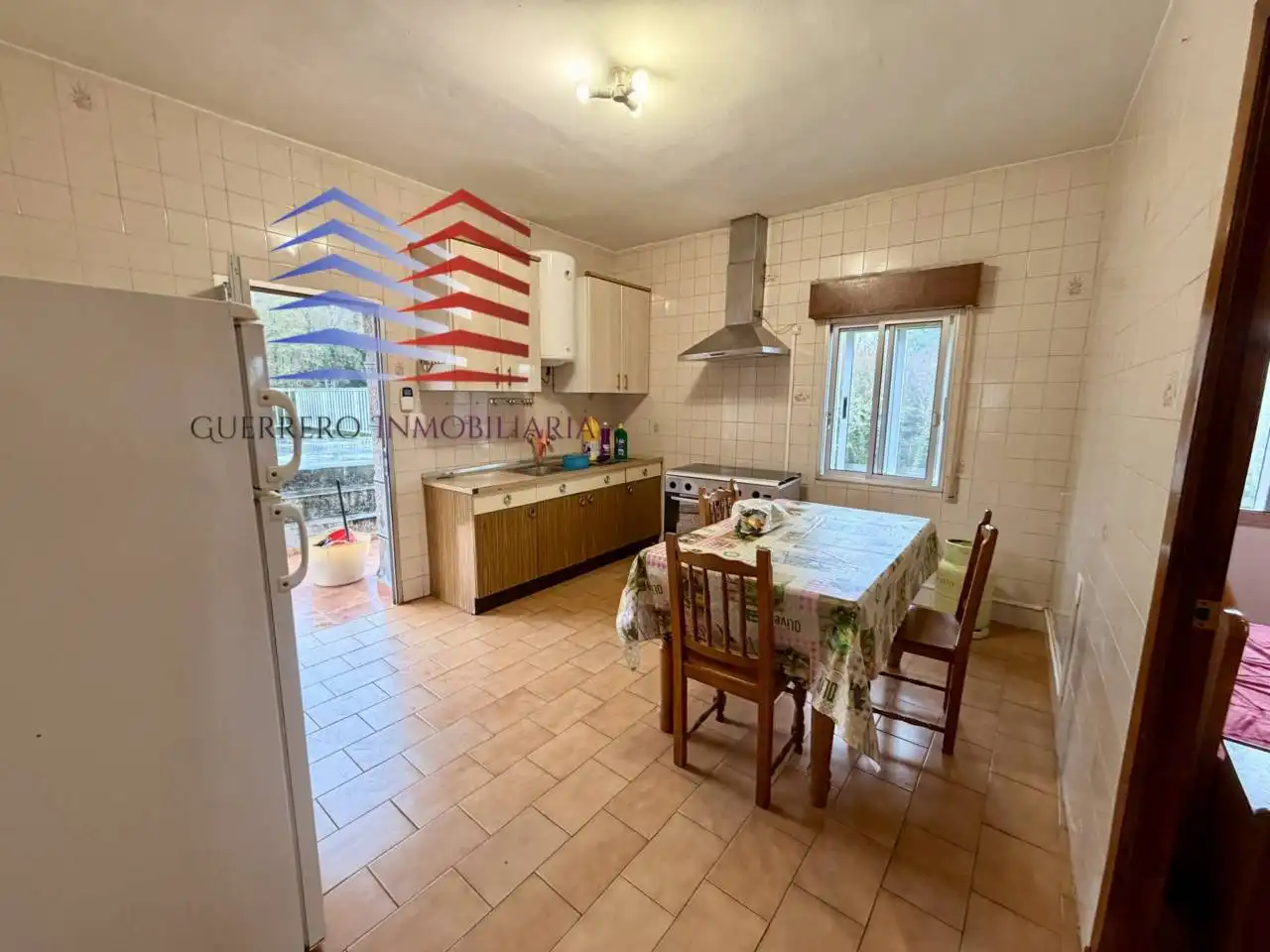 Cocina de Casa o chalet en venta en Allariz con Calefacción, Jardín privado y Terraza