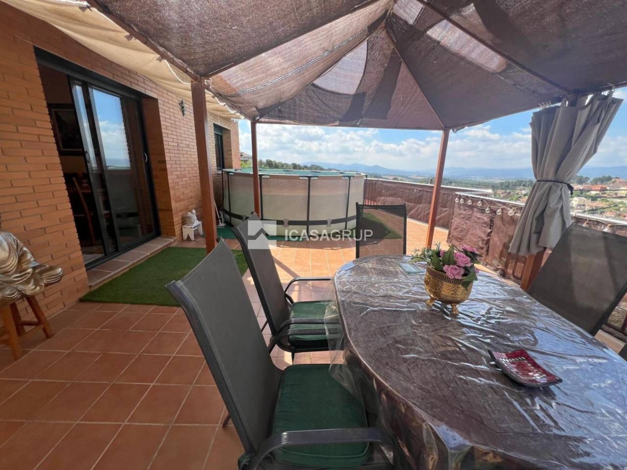 Terrassa de Casa o xalet en venda en Rubí amb Aire condicionat, Jardí privat i Terrassa