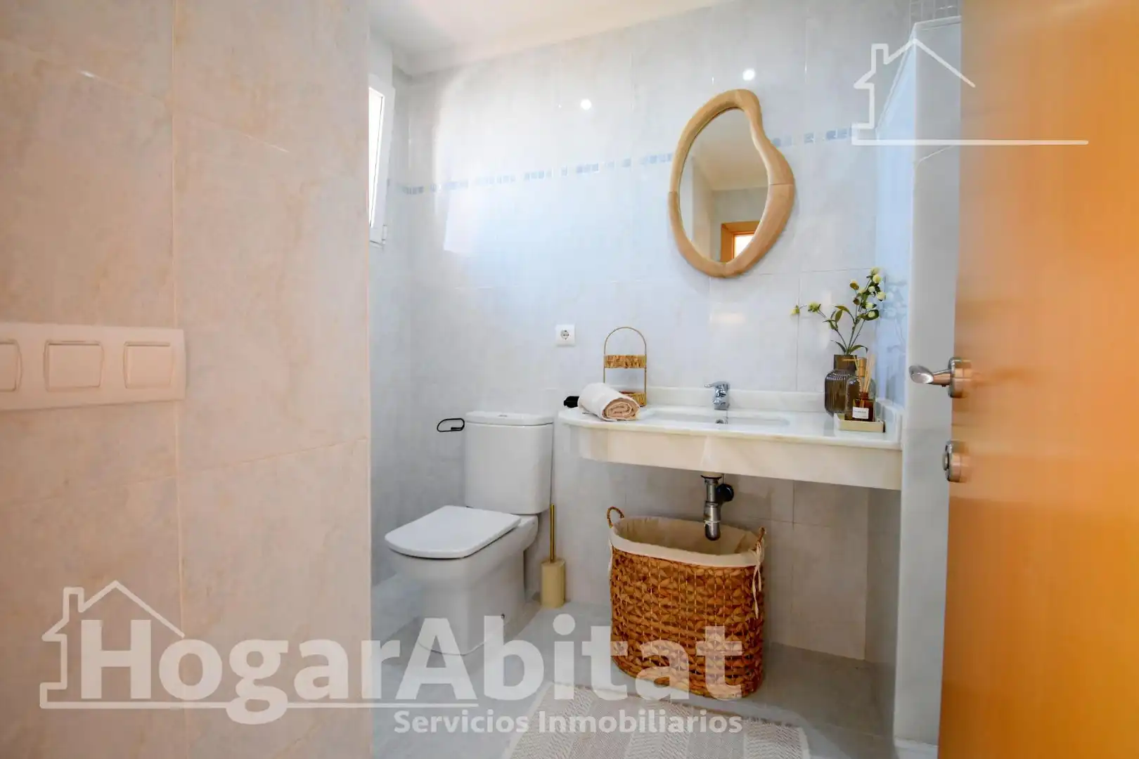 Baño de Piso en venta en Pedreguer con Calefacción, Terraza y Amueblado
