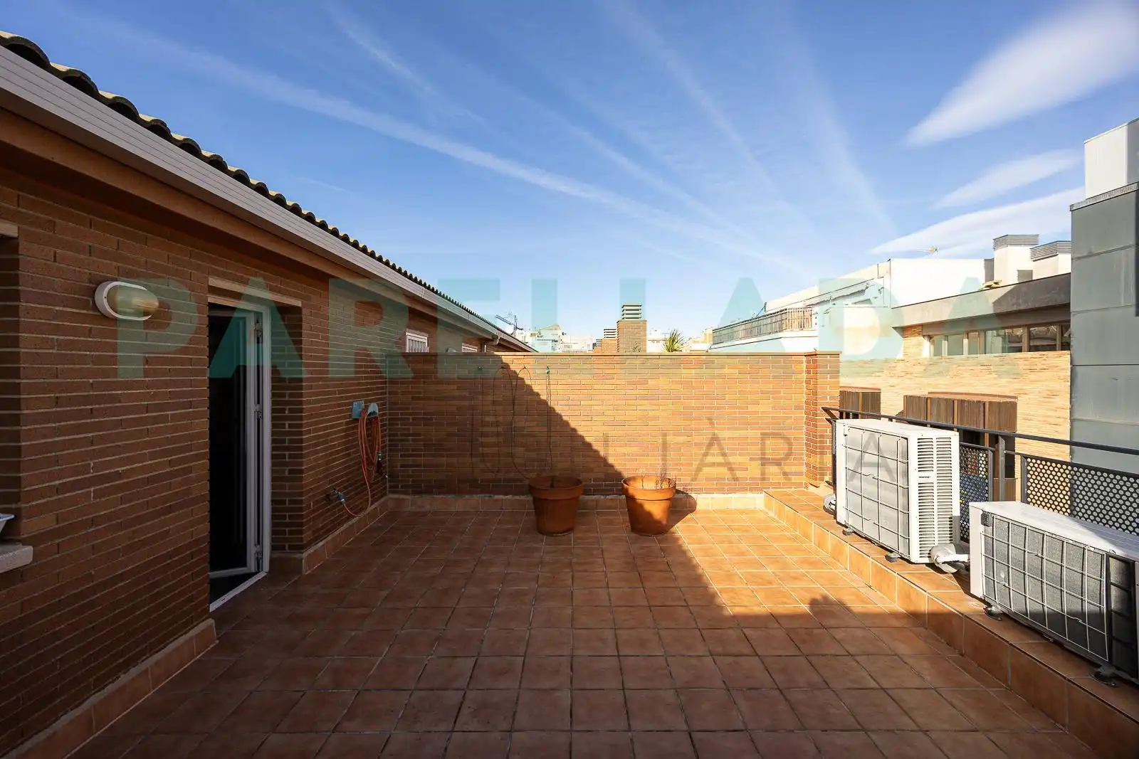 Terraza de Casa o chalet en venta en Badalona con Aire acondicionado, Calefacción y Jardín privado