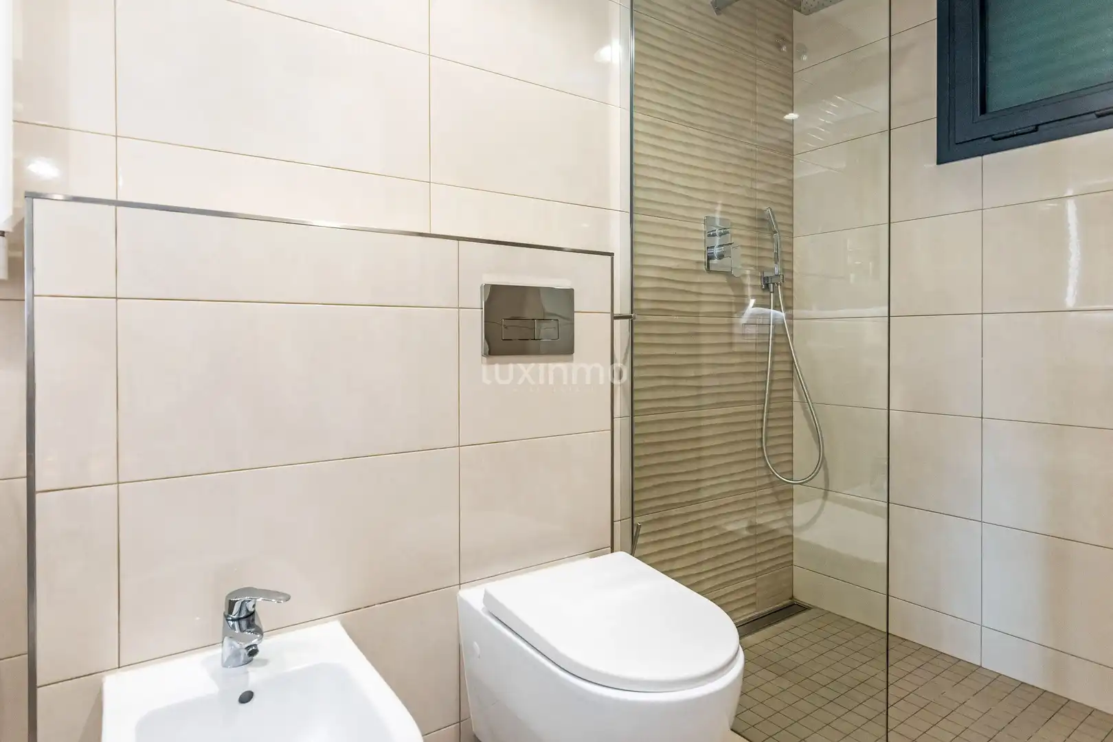 Bany de Àtic en venda en Villajoyosa / La Vila Joiosa amb Aire condicionat, Jardí privat i Terrassa