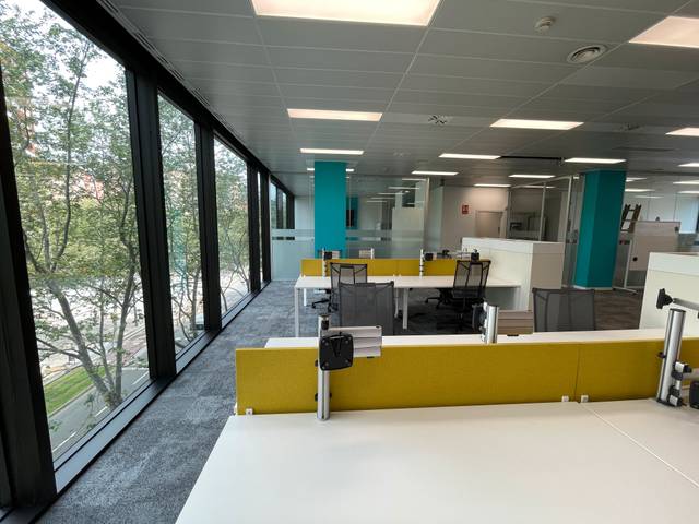 Oficina en Alquiler en N/A en Diagonal Mar i el Front Marítim del Poblenou