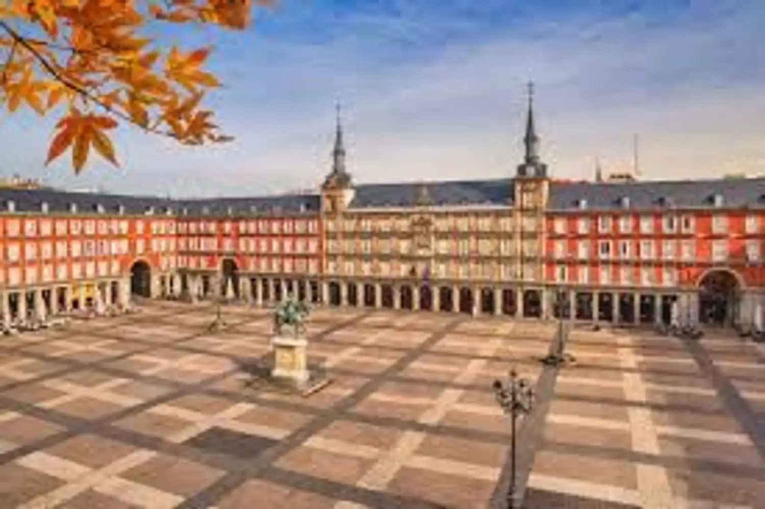 Exterior view of Buildings for sale in Madrid