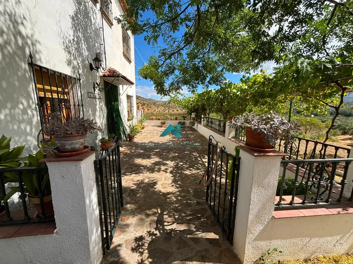 Exterior view of Houses for sale in Martos