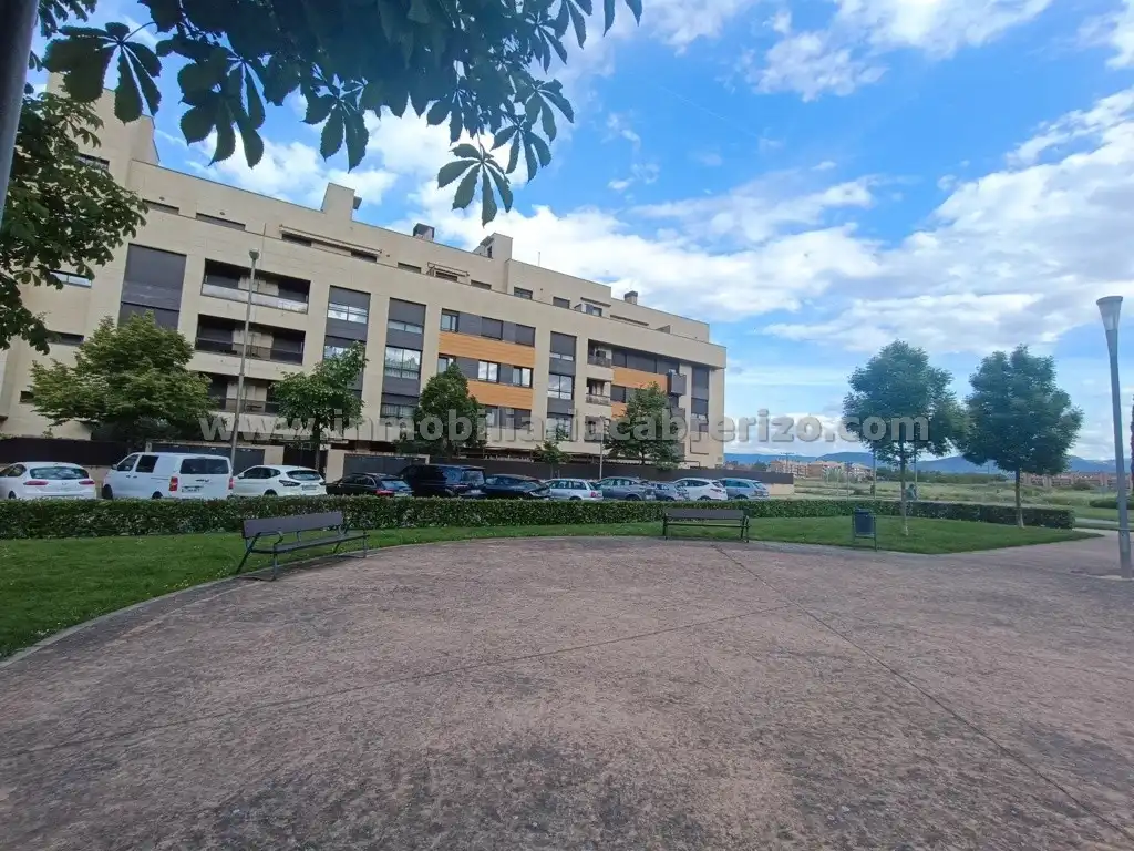 Exterior view of Apartments for sale in  Logroño  with Air Conditioner, Heating and Parquet flooring