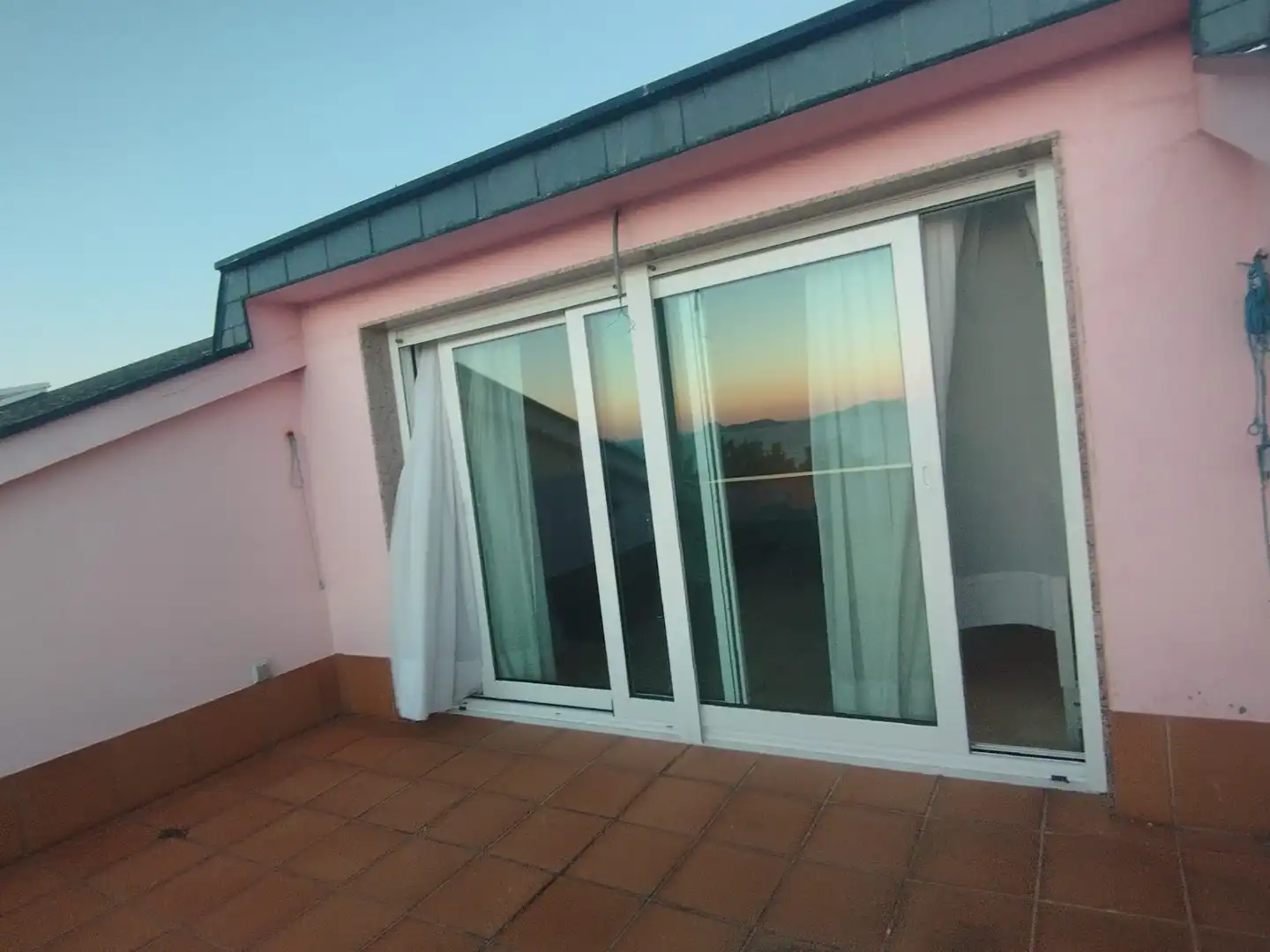 Terrassa de Casa o xalet en venda en Nigrán amb Calefacció, Jardí privat i Piscina