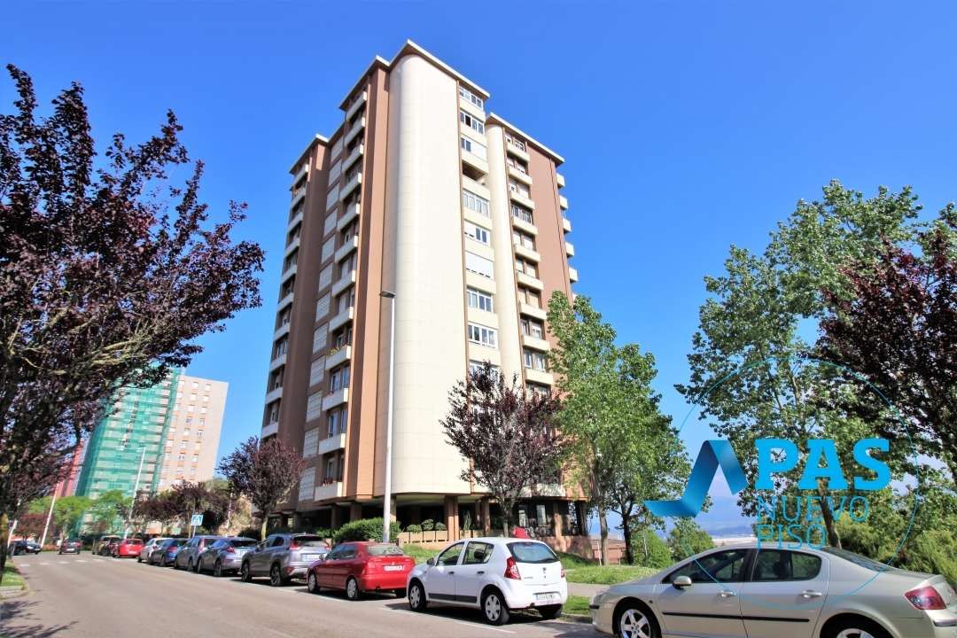 Exterior view of Flat for sale in Santander  with Heating, Storage room and Furnished
