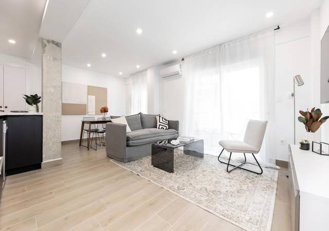 Piso en Venta en Calle Calle Espronceda, 11 en Barrio de Zaidín