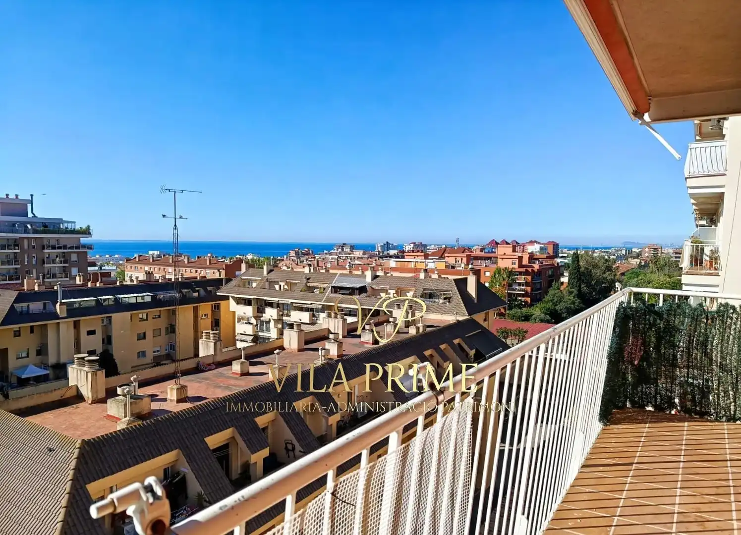 Vista exterior de Ático en venta en Vilassar de Mar con Terraza y Trastero