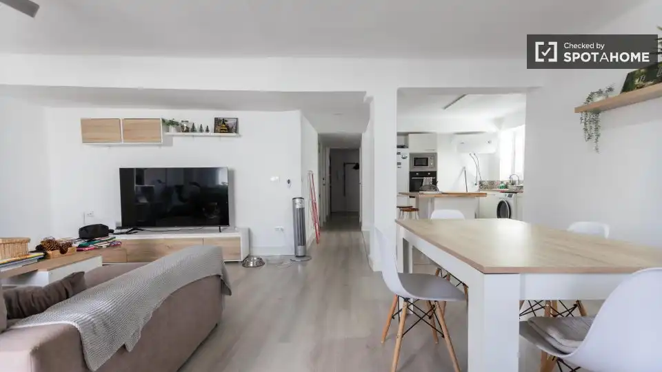 Room in Barrio de Patraix