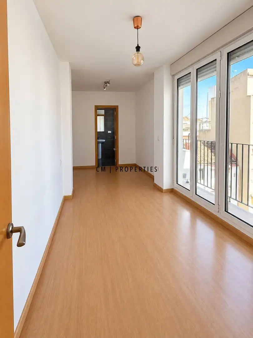 Ático de alquiler en L'Eixample