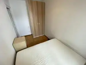 Schlafzimmer von Wohnung zur Miete in Madrid mit Heizung, Möbliert und Ofen