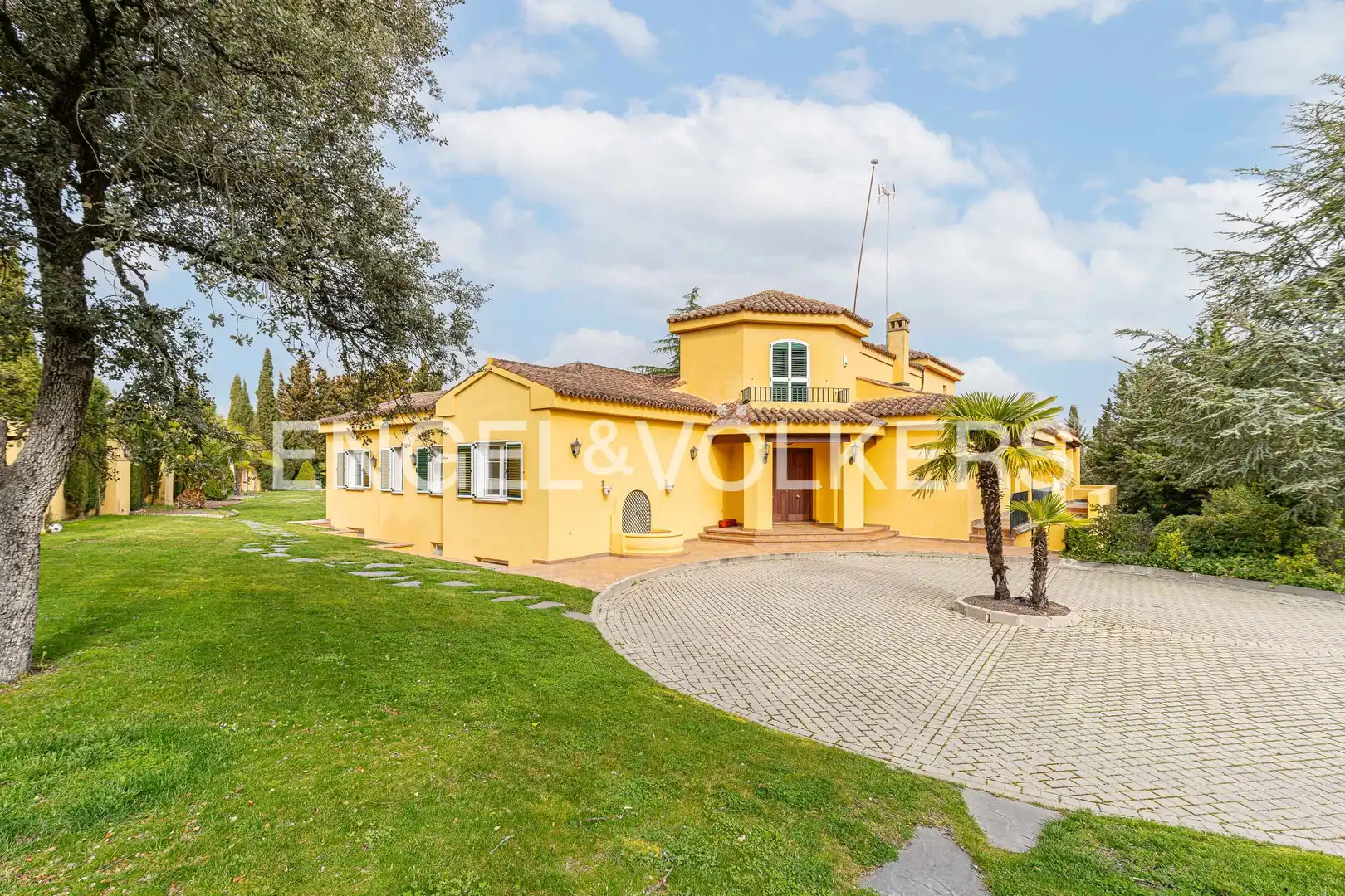Casa amb terrassa en venda a Ciudalcampo, imagen 2