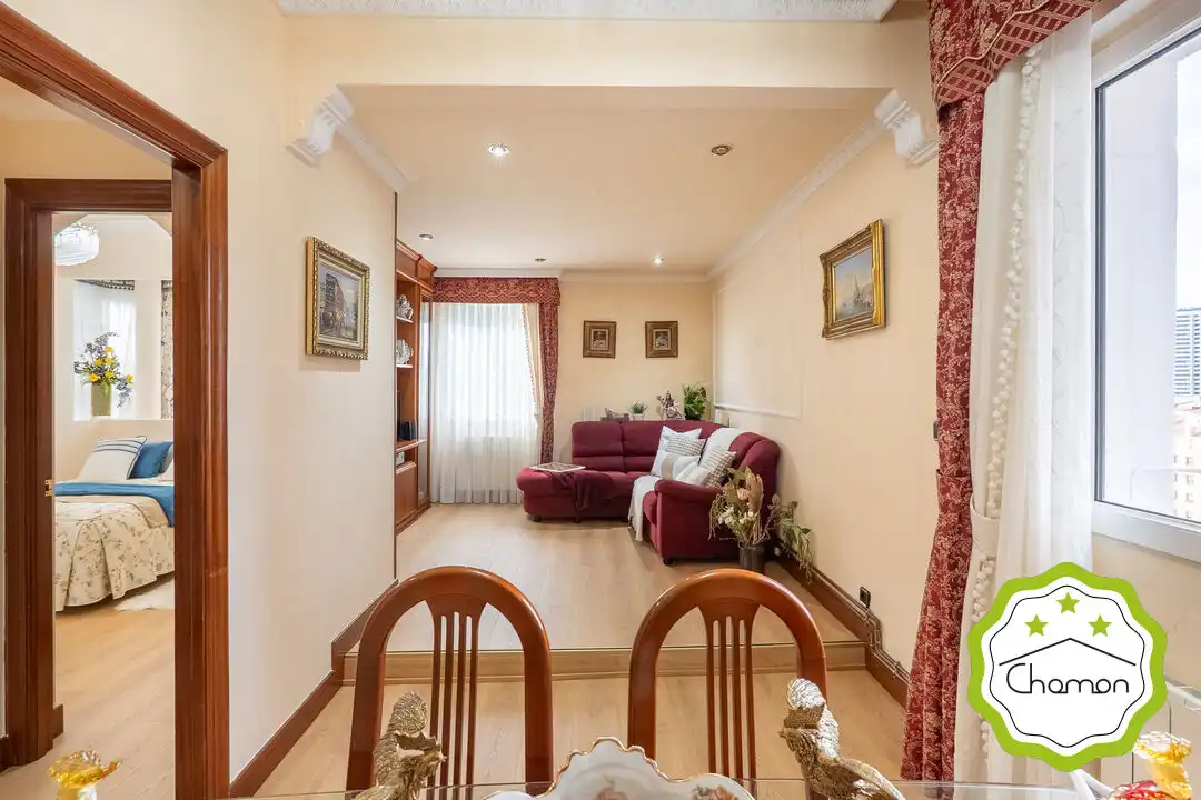 Wohnzimmer von Wohnung zum Verkauf in Bilbao  mit Heizung und Privatgarten