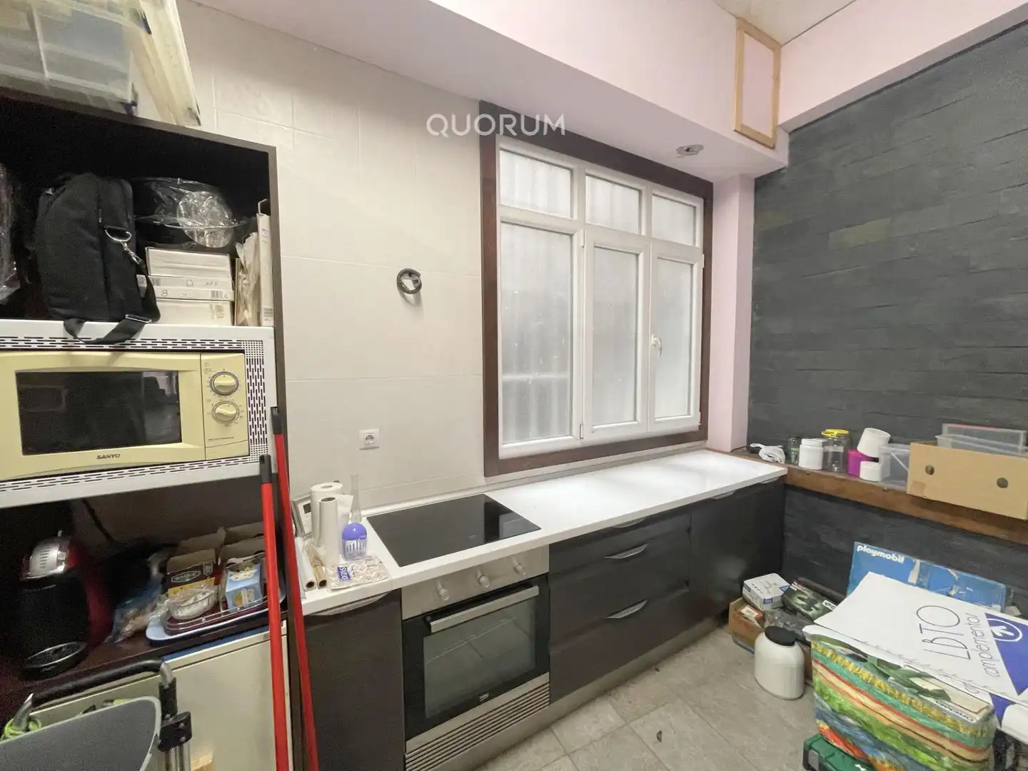 Kitchen of Commercial properties for sale in Bilbao 