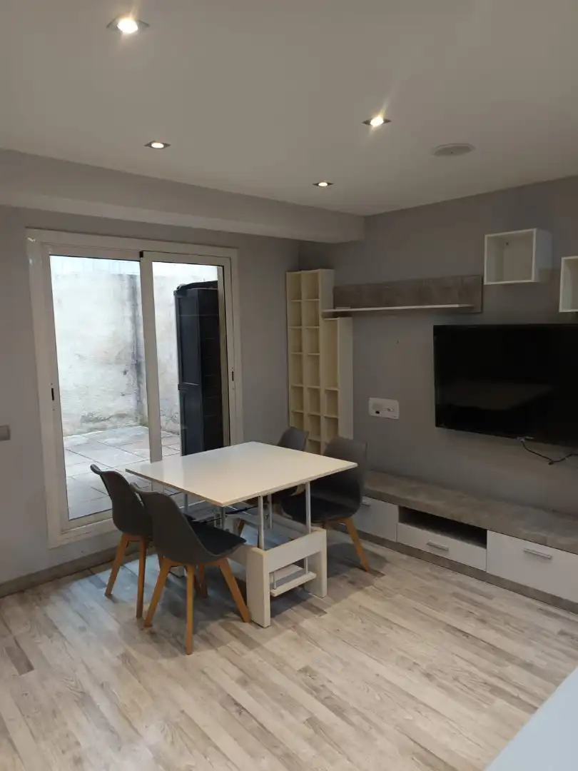 Wohnung zur Miete in Raval de Santa Anna, 36, Centre