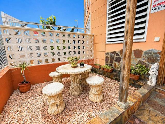 Casa adosada en Venta en Araya