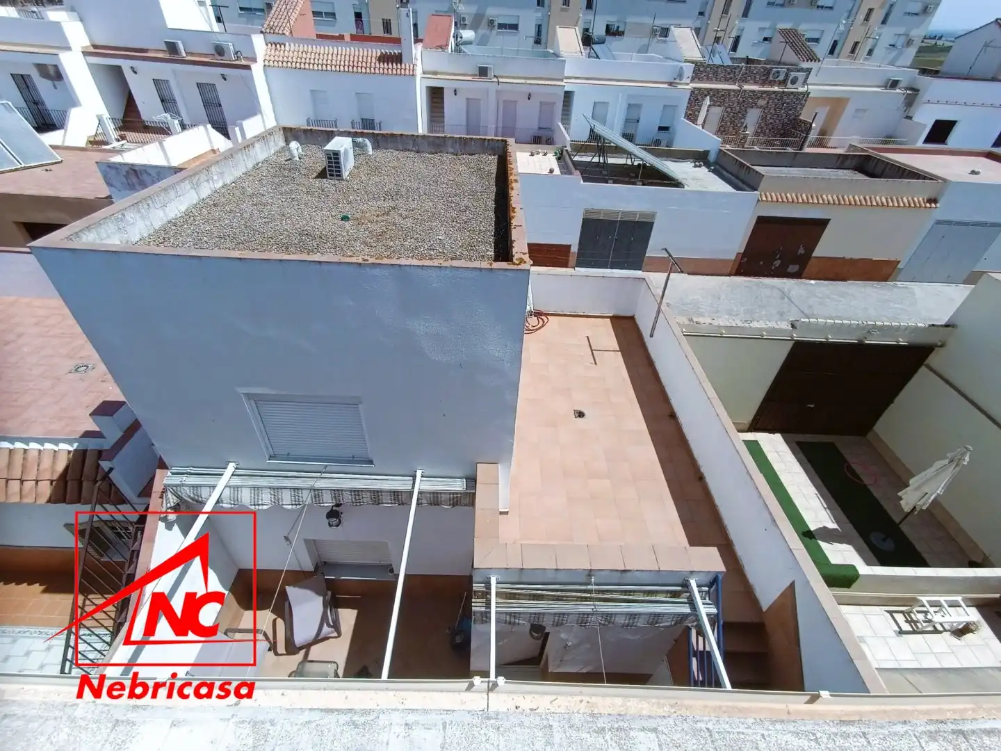 Terrassa de Casa o xalet en venda en Lebrija amb Aire condicionat i Jardí privat