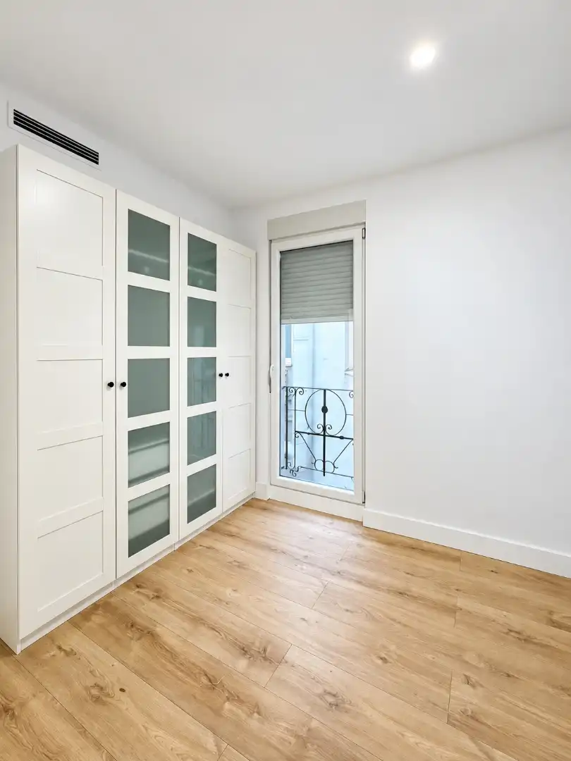 Flat with terrace for sale in Calle de Sebastián Elcano, imagen 20