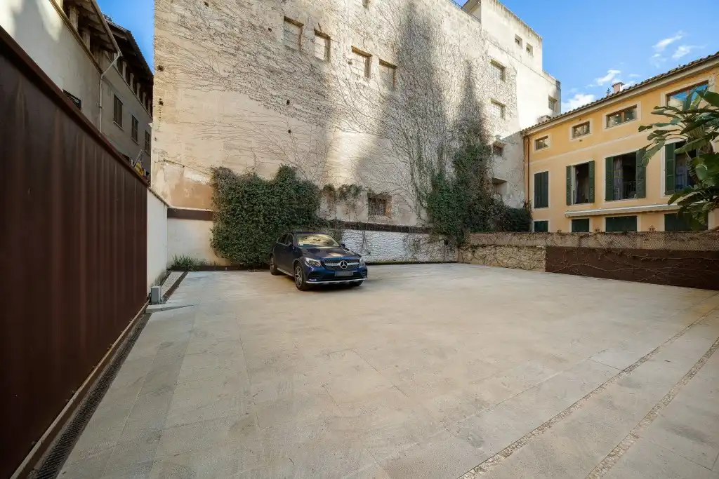 Aparcament de Dúplex en venda en  Palma de Mallorca amb Aire condicionat, Calefacció i Parquet