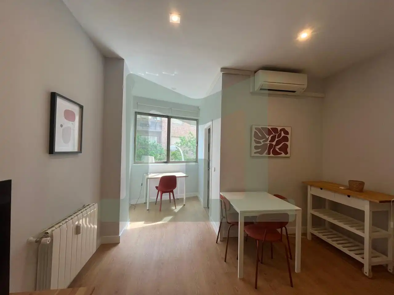 Habitación de Piso de alquiler en Madrid con Aire acondicionado y Amueblado