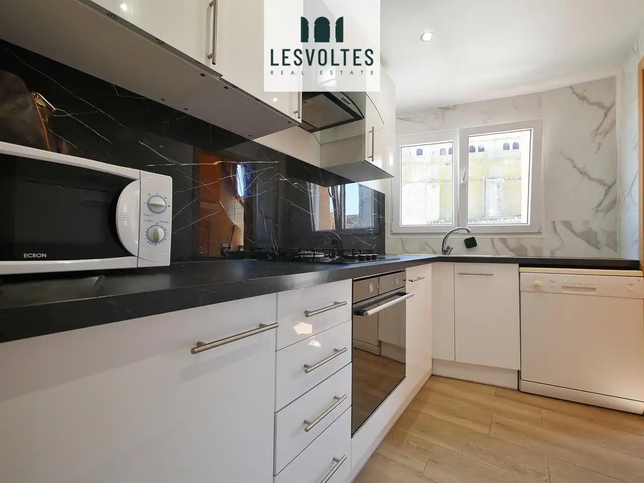 Küche von Wohnung zum Verkauf in Palafrugell mit Heizung, Parkett und Balkon