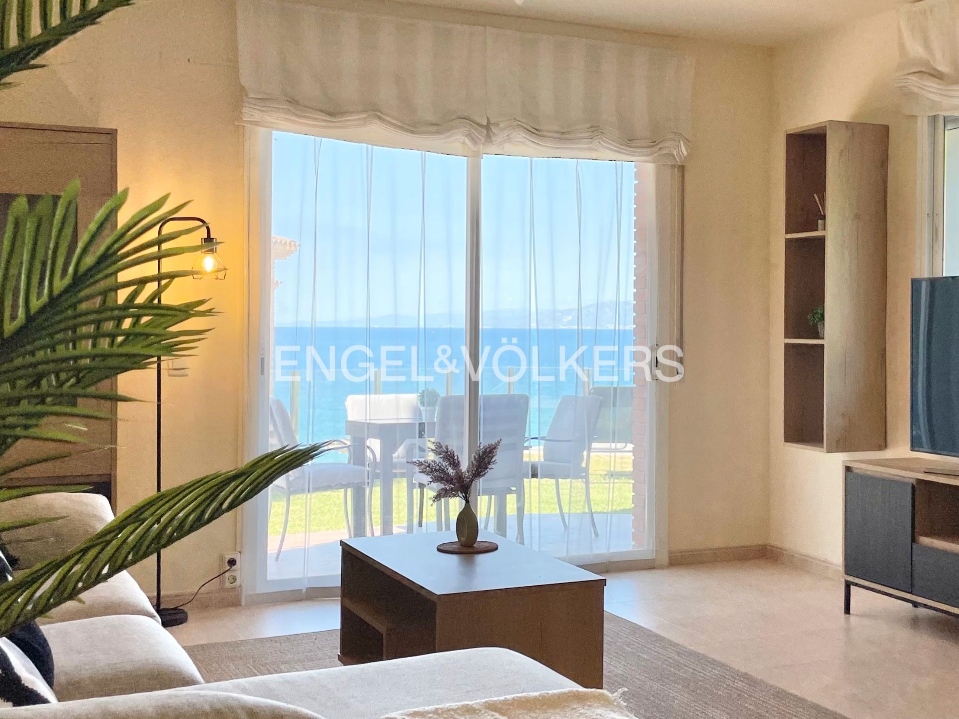Living room of Single-family semi-detached for sale in Salou  with Air Conditioner, Heating and Private garden