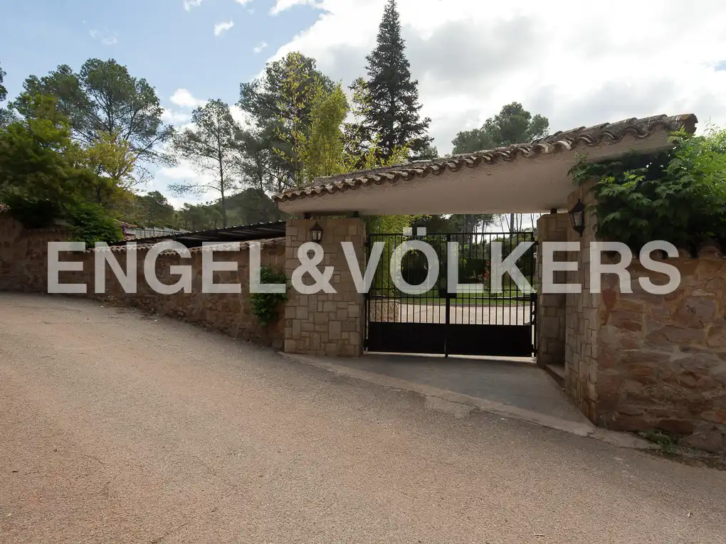 Exterior view of Houses for sale in Náquera  with Air Conditioner, Heating and Private garden