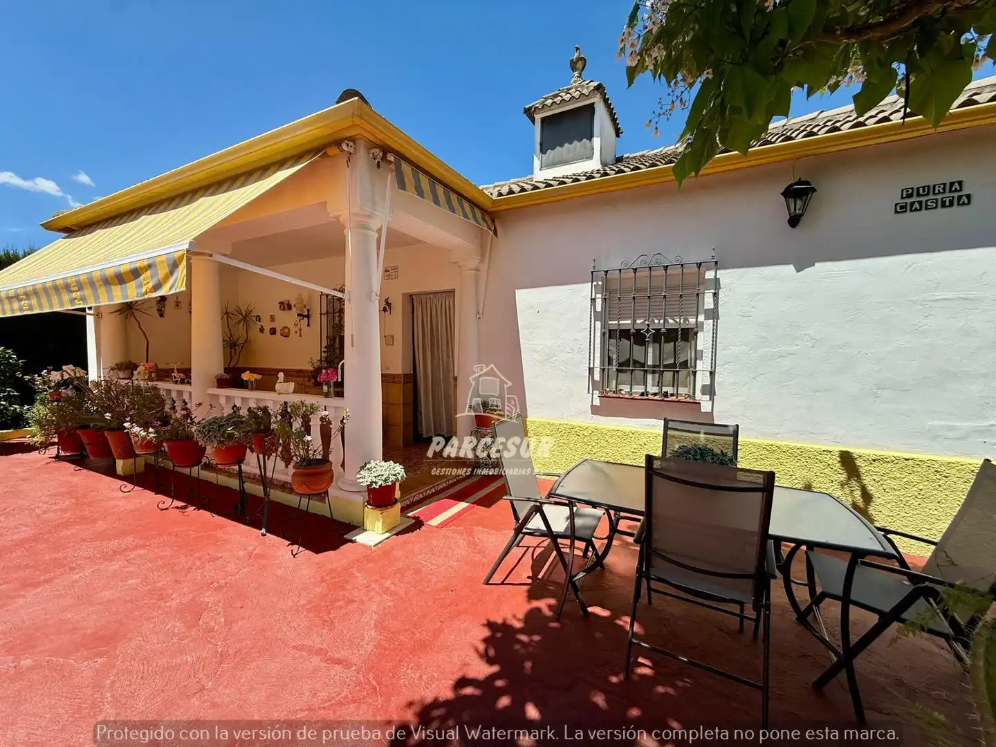 Casa con piscina in vendita a Periurbano Oeste - Sierra