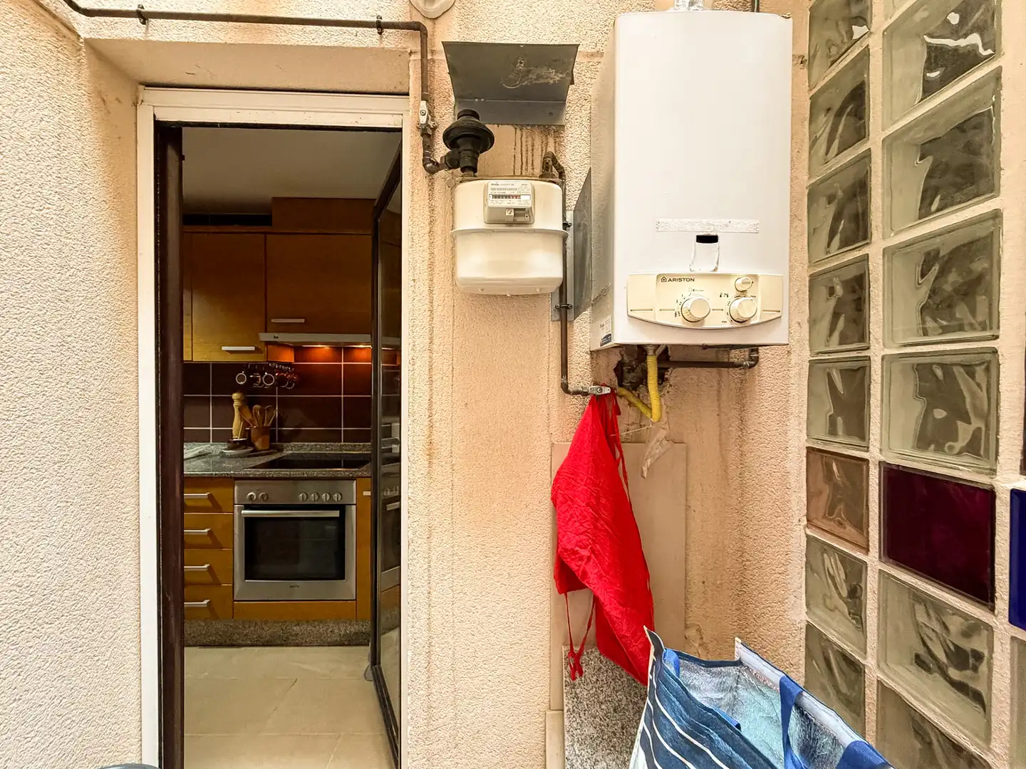 Cuina de Planta baixa en venda en Sagunto / Sagunt amb Aire condicionat, Terrassa i Moblat