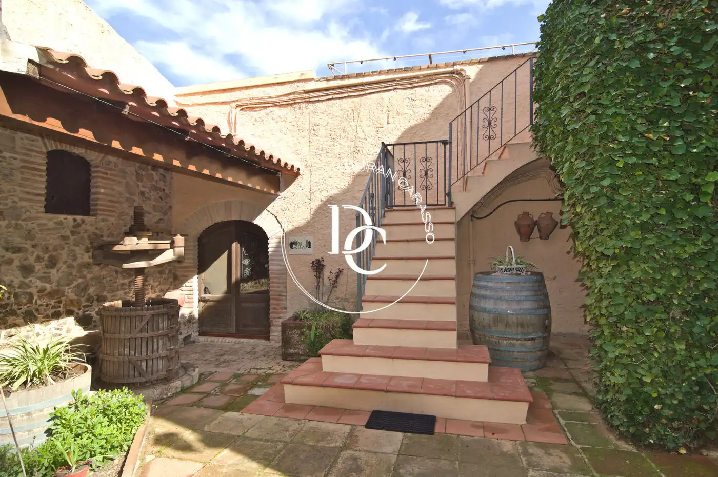 Garden of Country homes for sale in El Molar (Tarragona)  with Swimming Pool and Balcony