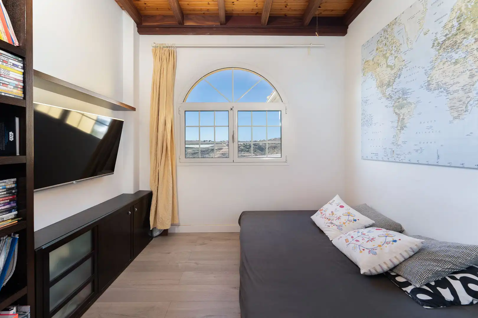 Casa adosada en venta en José Aguiar, Montaña - La Data