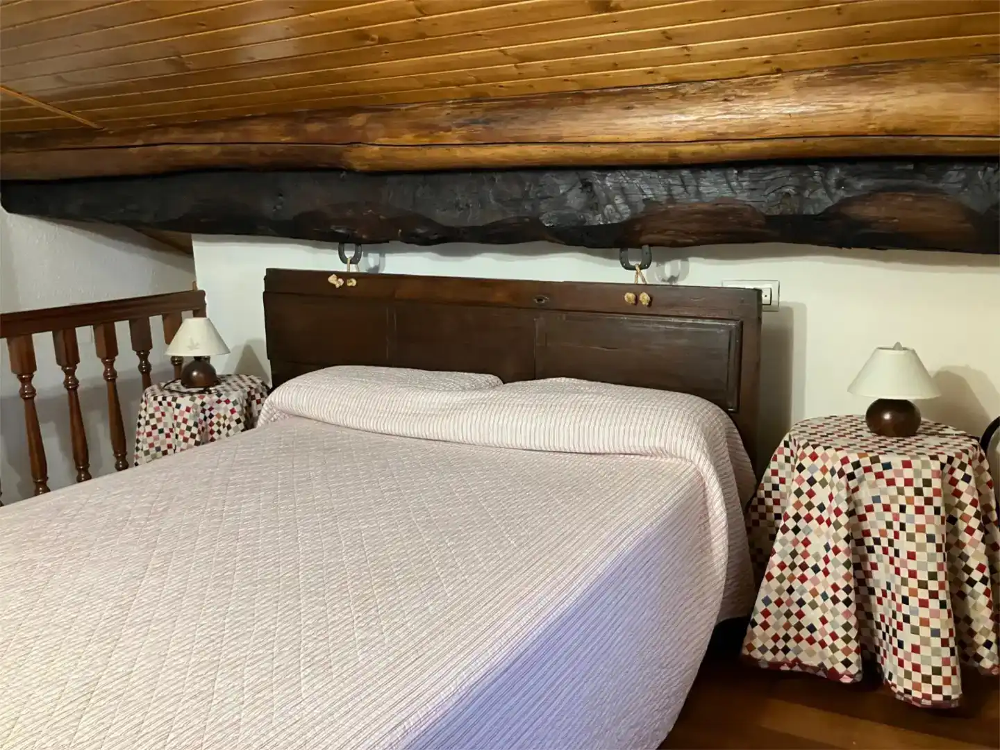 Schlafzimmer von Wohnung zur Miete in Teverga mit Möbliert und Balkon