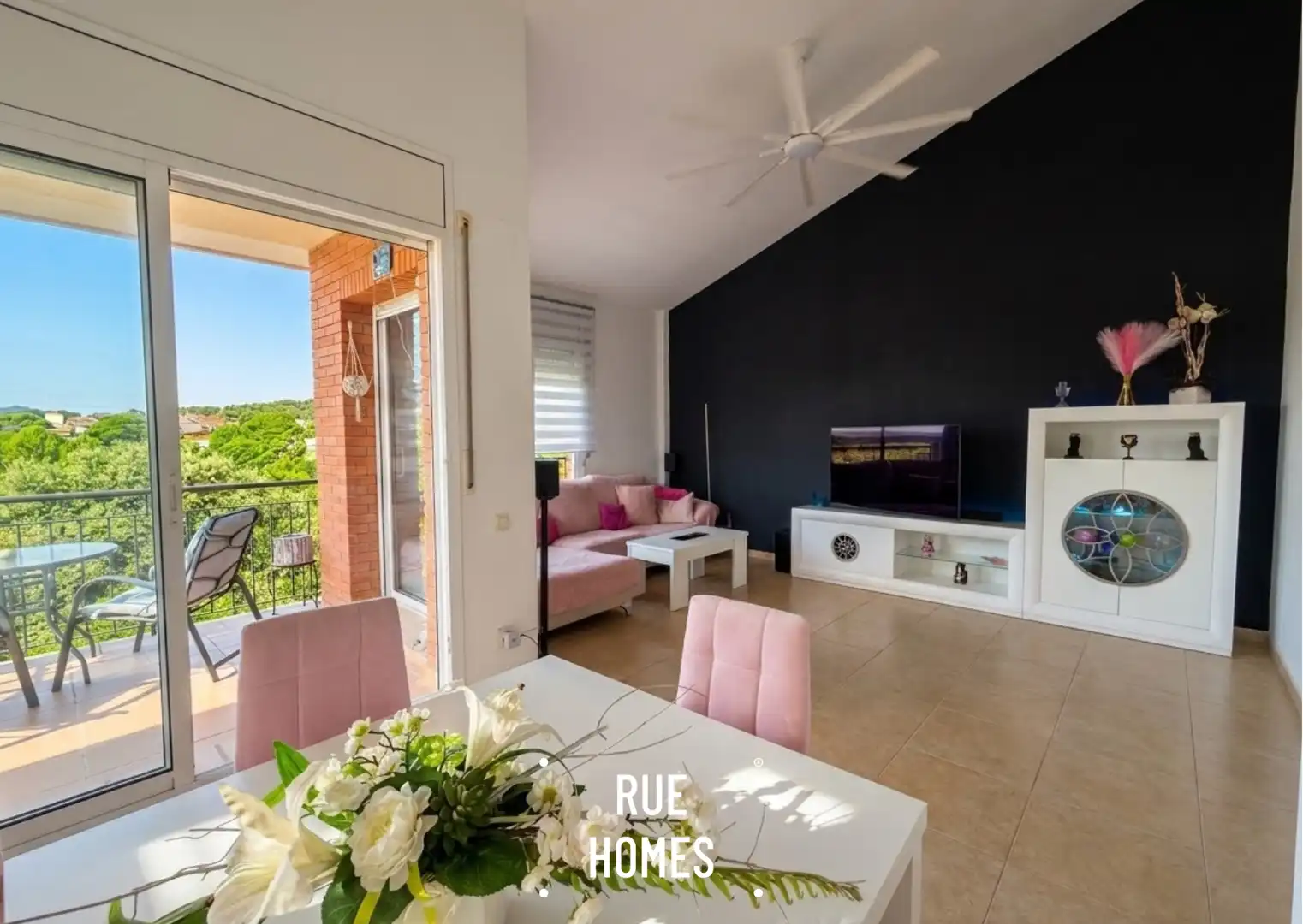 Detached house with terrace for sale in Camí d'Ullastrell 20, imagen 9