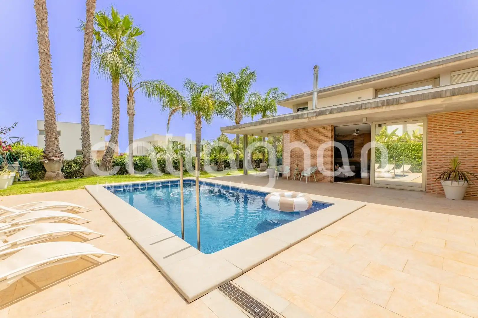 Schwimmbecken von Haus oder Chalet zum Verkauf in Bétera mit Heizung, Privatgarten und Terrasse