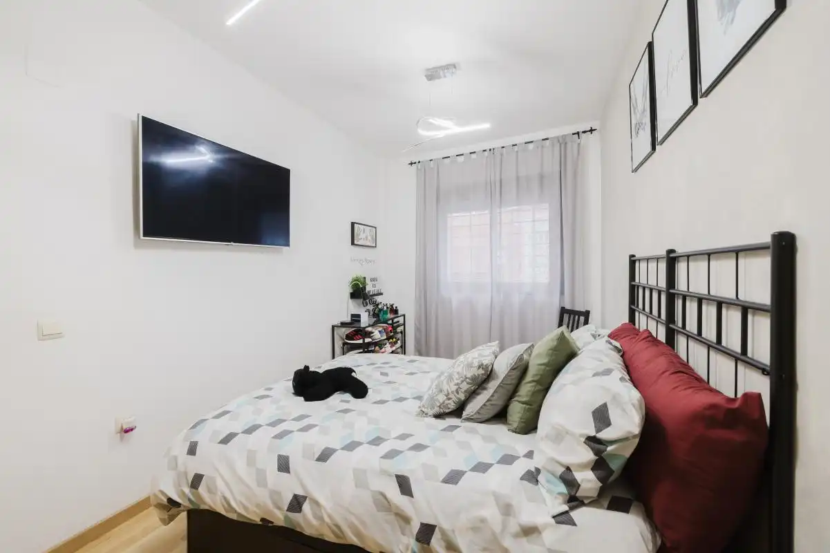Habitación de Planta baja en venta en Torremolinos con Aire acondicionado, Calefacción y Amueblado