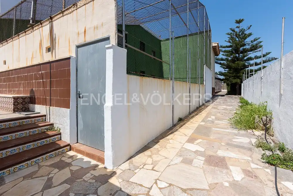 Vista exterior de Casa o chalet en venta en Vinaròs con Calefacción, Jardín privado y Terraza