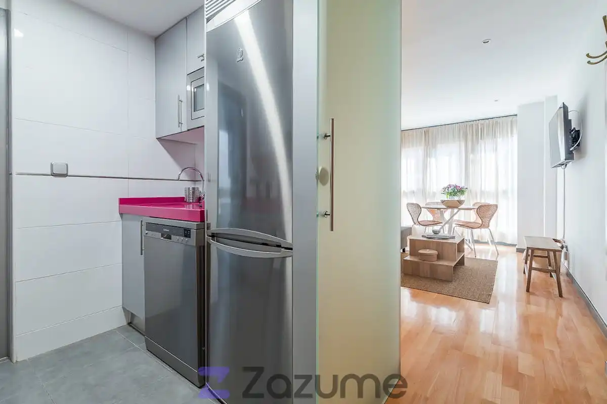 Flat for rent in C. del Divino Redentor, Valdeacederas