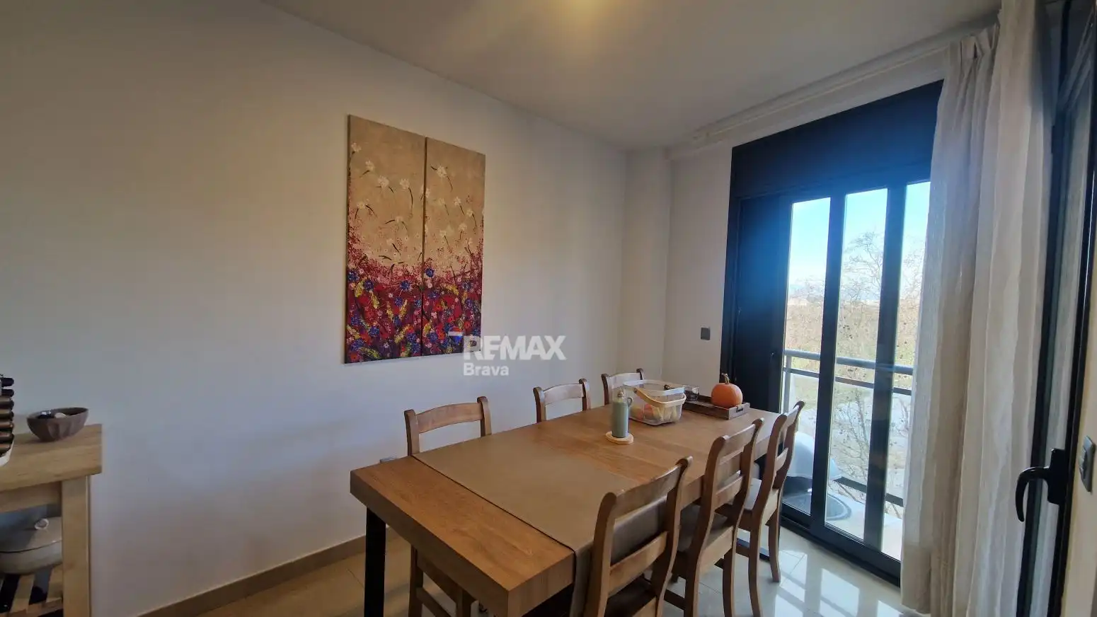 Esszimmer von Maisonette zum Verkauf in Roses mit Klimaanlage, Heizung und Terrasse