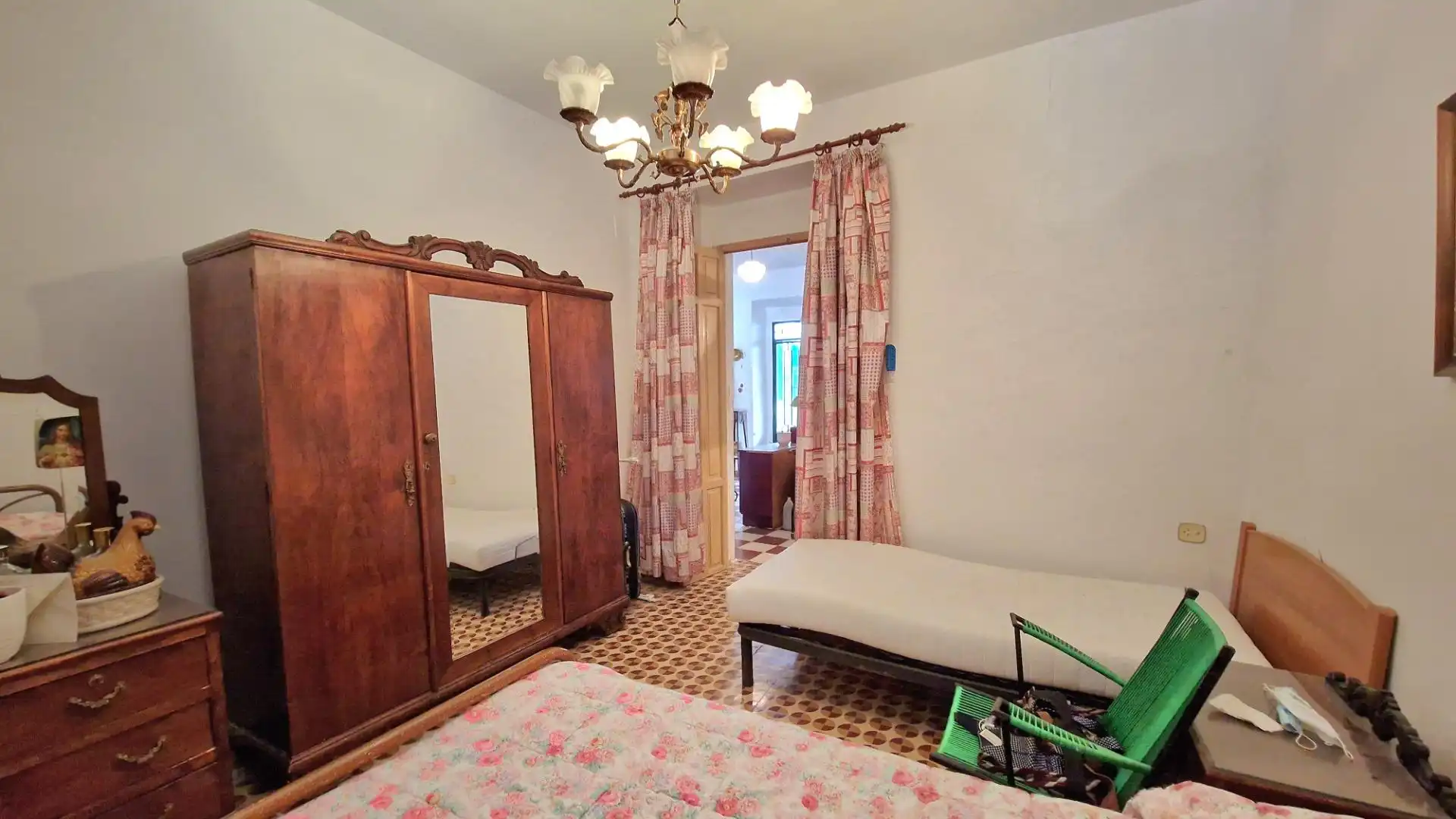 Habitación de Casa adosada en venta en Antequera con Terraza y Trastero