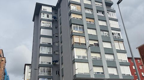Foto 2 de Piso en venta en Calle Argentina, 17, Cuatro Caminos, Santander