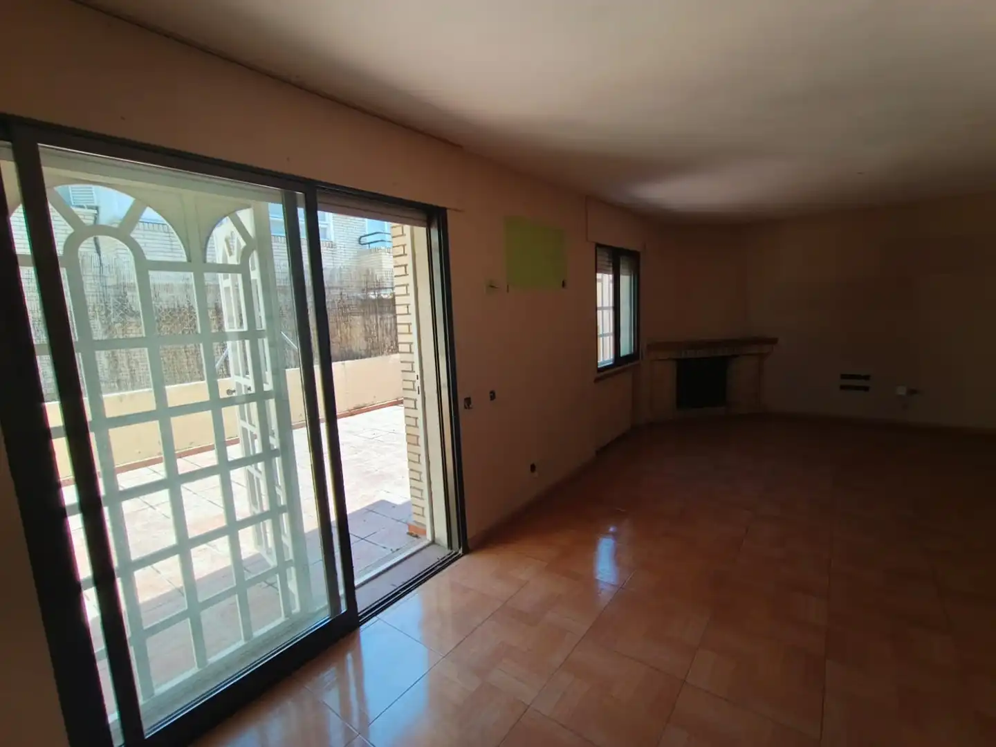 Semi-detached house for sale in C/ Santillana del Mar, imagen 3